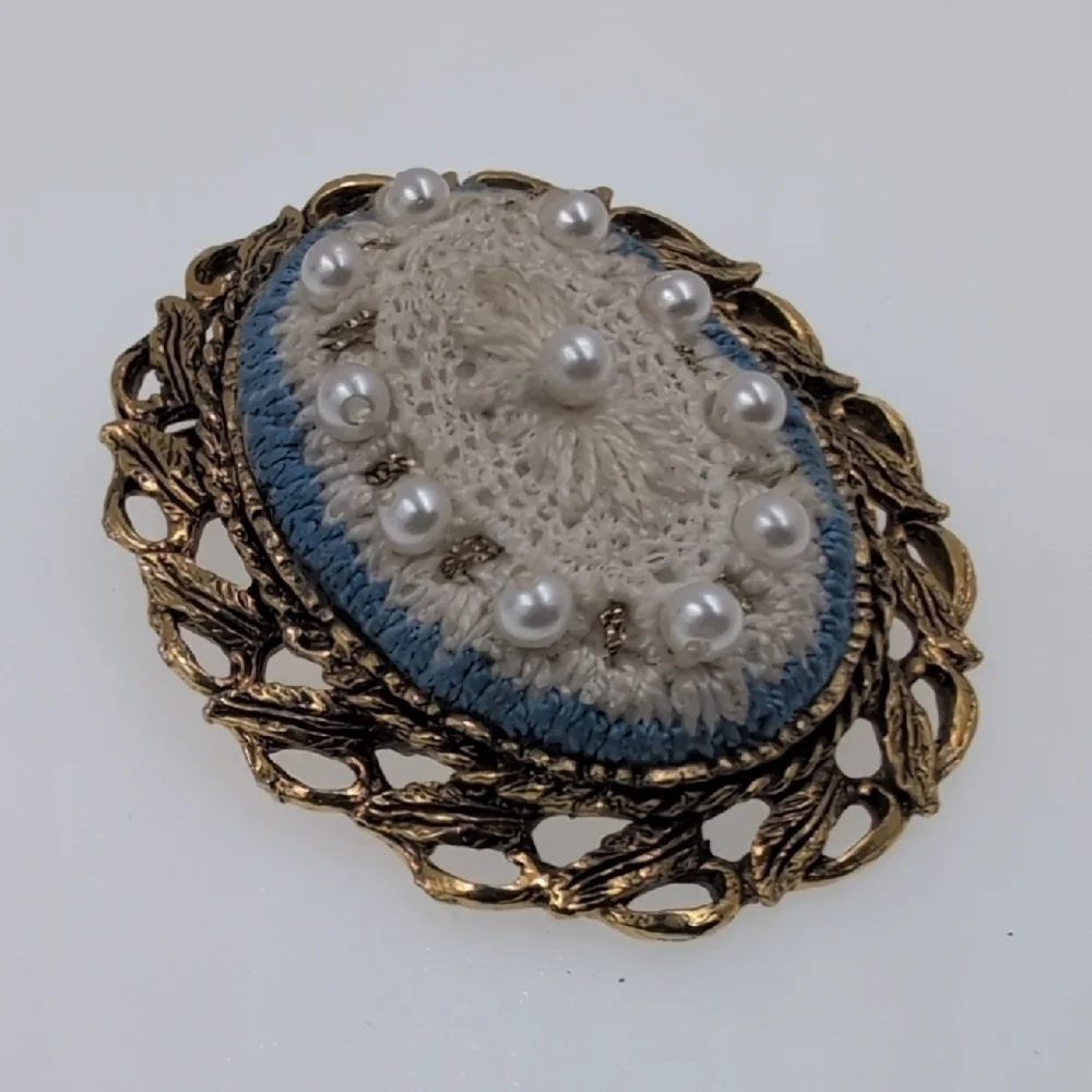 Vintage Gold Tone Crochet & Faux Pearl Oval Brooch | Victorian Revival